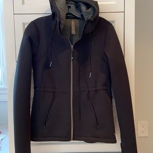 Betsy Johnson zip front sweatshirt/jacket